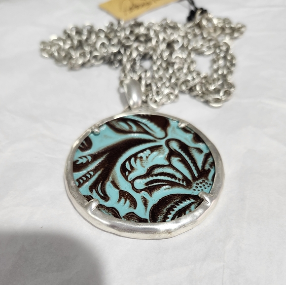 Patricia Nash Nicolina Necklace - Picture 5 of 10